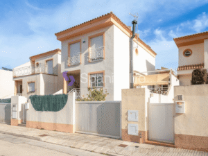 Мини фото: Дом 4 спальни 218 м² в Гандии