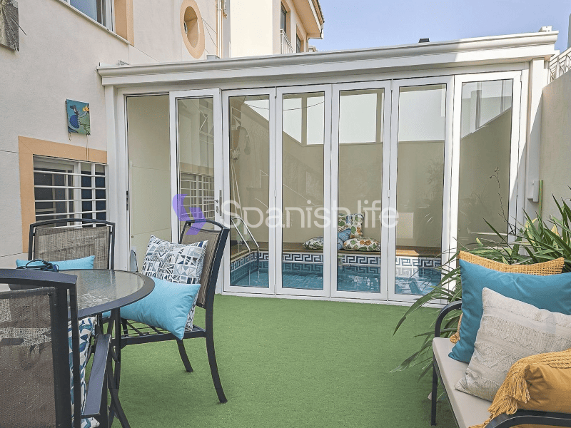 Фото: Дом 4 спальни 218 м² в Гандии