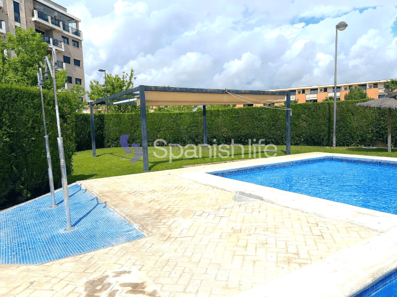 Фото: Таунхаус 3 спальни 166 м² в Валенсии