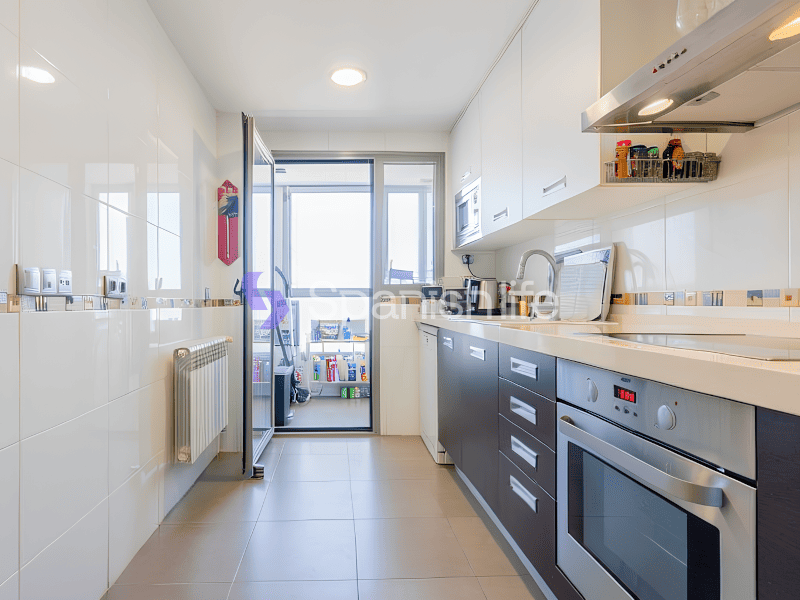 Фото: Квартира 3 спальни 142 м² в Валенсии