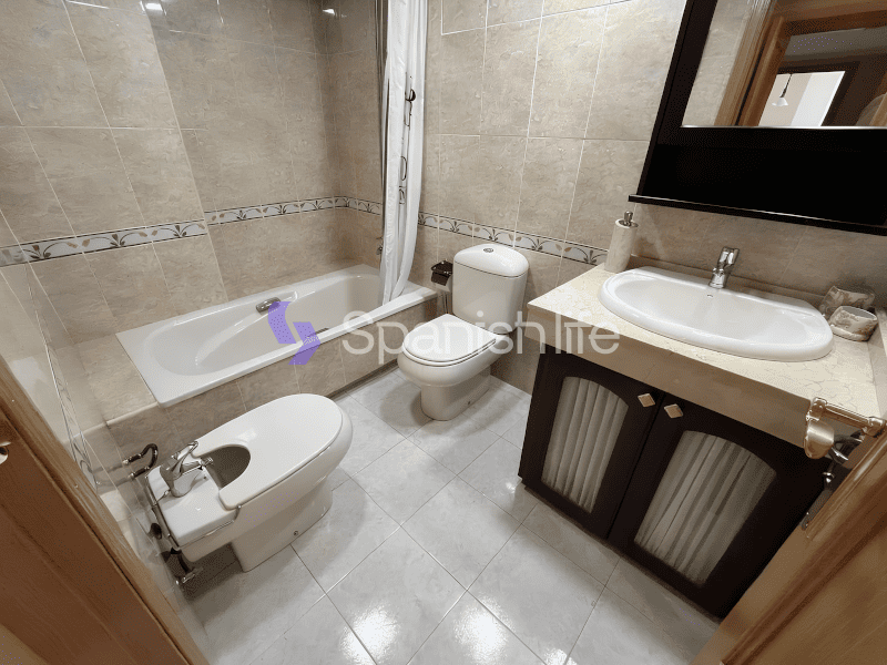 Фото: Квартира 2 спальни 104 м² в Валенсии