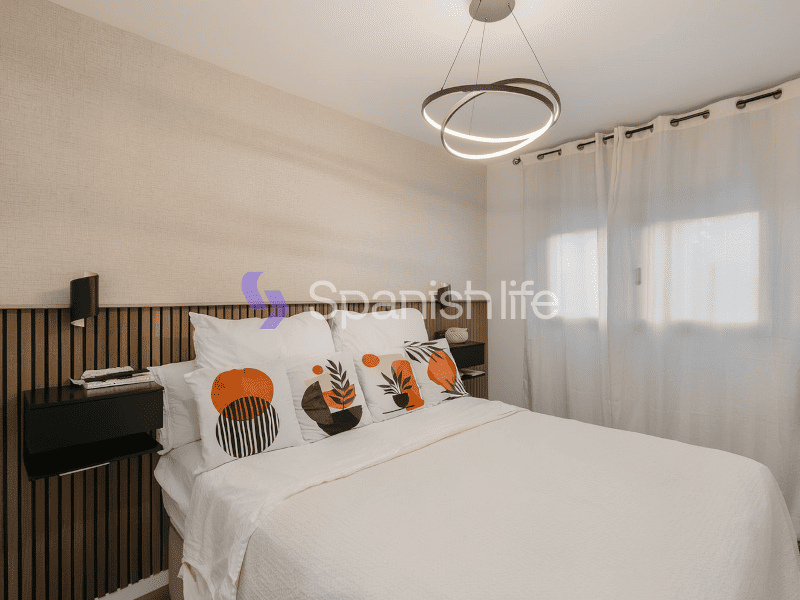 Foto: Piso de 2 dormitorios 100 m² en Valencia