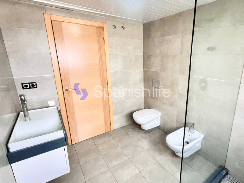 Photo: Townhouse 5 bedrooms 387 m² in Valencia