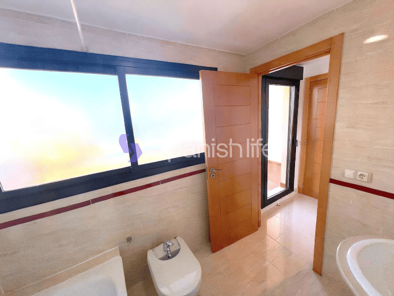 Фото: Таунхаус 3 спальни 166 м² в Валенсии