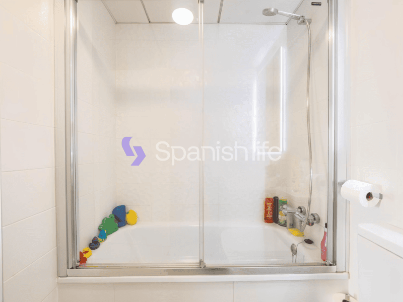 Фото: Квартира 3 спальни 116 м² в Валенсии