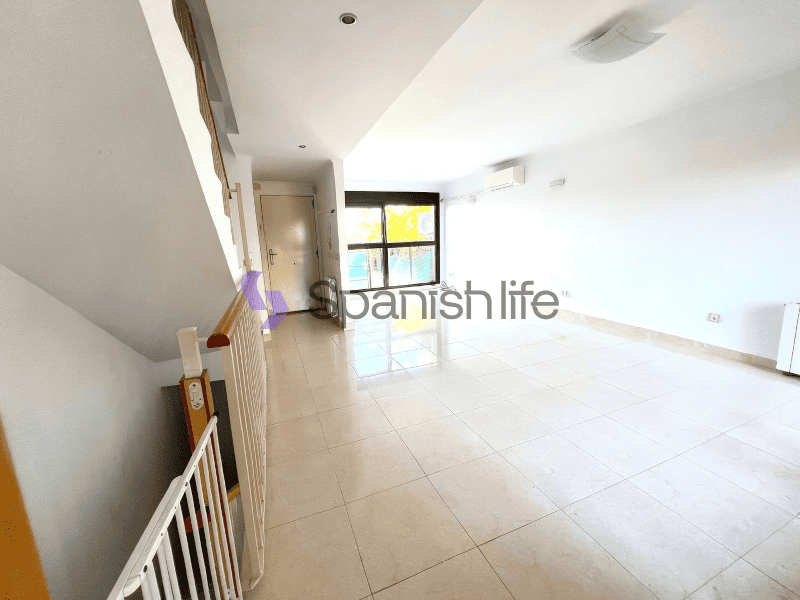 Фото: Таунхаус 3 спальни 166 м² в Валенсии