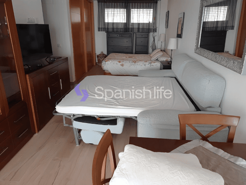 Foto: Estudio 1 dormitorio 68 m² en Alicante