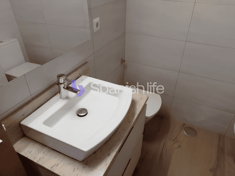 Foto: Estudio 1 dormitorio 68 m² en Alicante