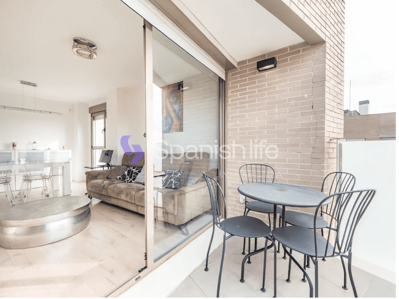 Фото: Квартира 3 спальни 116 м² в Валенсии