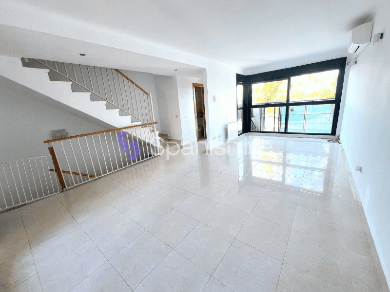 Фото: Таунхаус 3 спальни 166 м² в Валенсии