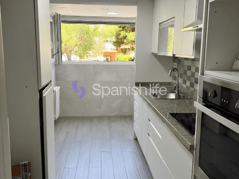 Фото: Квартира 4 спальні 189 м² в Аліканте