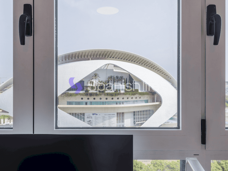 Фото: Квартира 3 спальни 108 м² в Валенсии