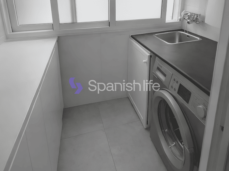 Фото: Квартира 4 спальни 111 м² в Валенсии