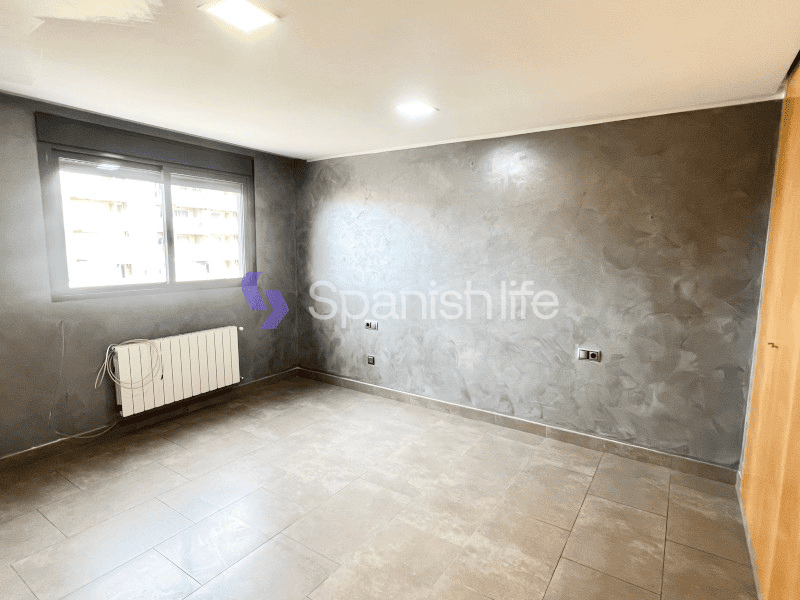 Photo: Townhouse 5 bedrooms 387 m² in Valencia