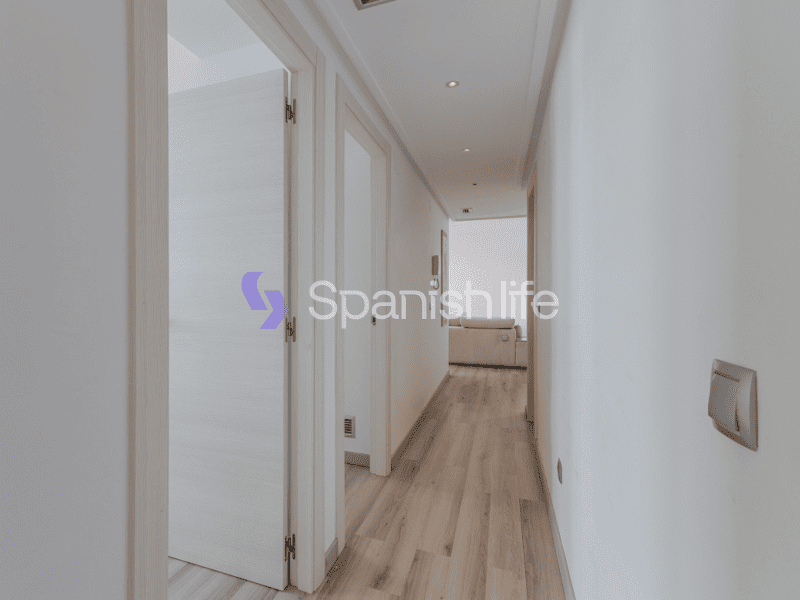 Фото: Квартира 3 спальни 108 м² в Валенсии