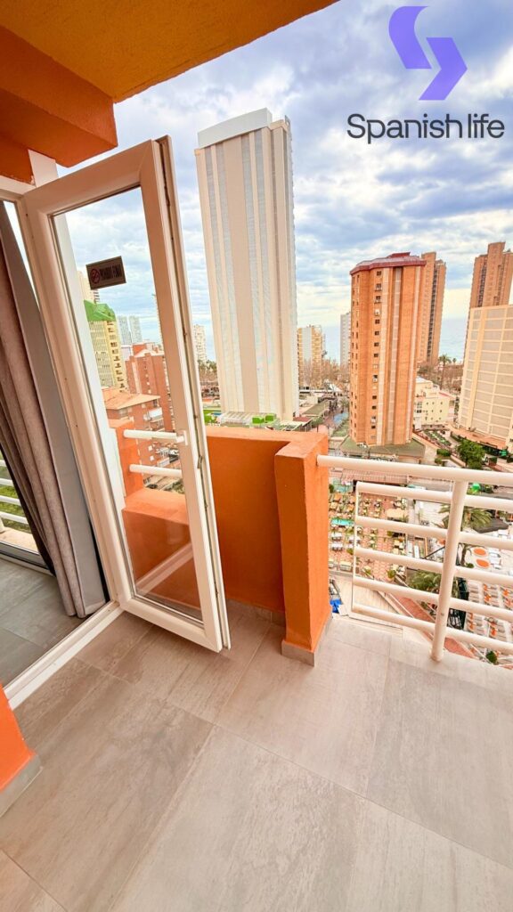 1 bedroom apartment of 52 m² in Benidorm