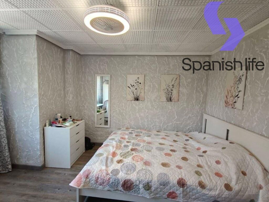 Piso 5 dormitorios 95 m² en Xirivella
