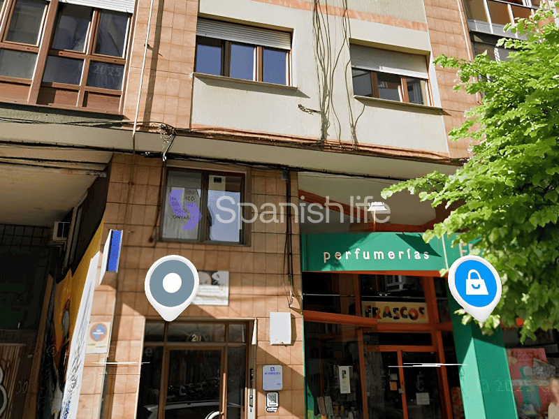 Piso 3 dormitorios 86 m² en Gijón