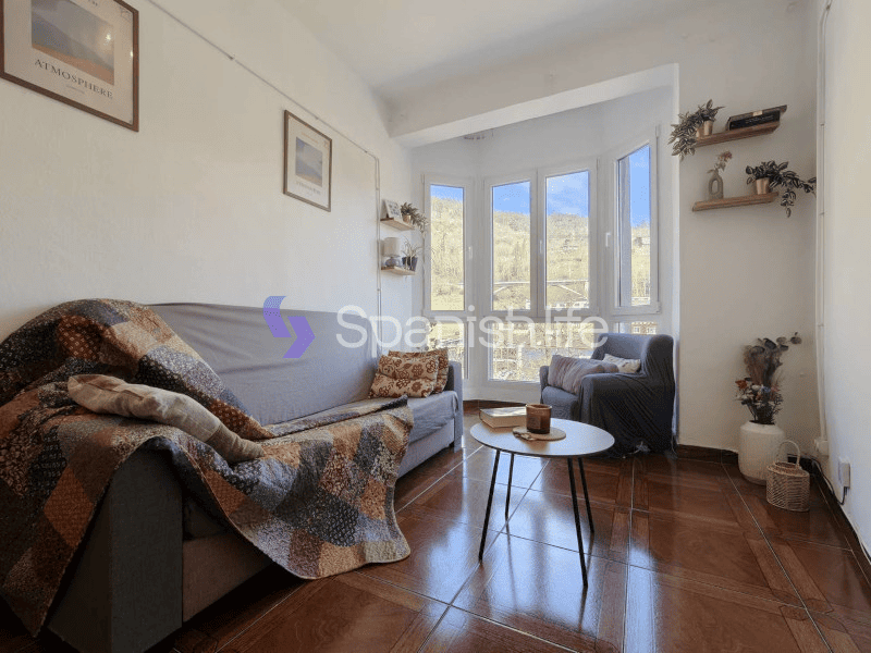 Piso 3 dormitorios 79 m² en Infiesto