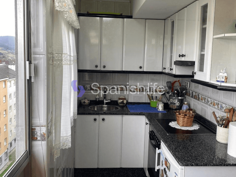 Фото: Квартира 3 спальні 68 м² в Авілес