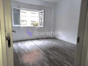 Mini photo: 3-bedrooms apartment 88 m² in Valencia