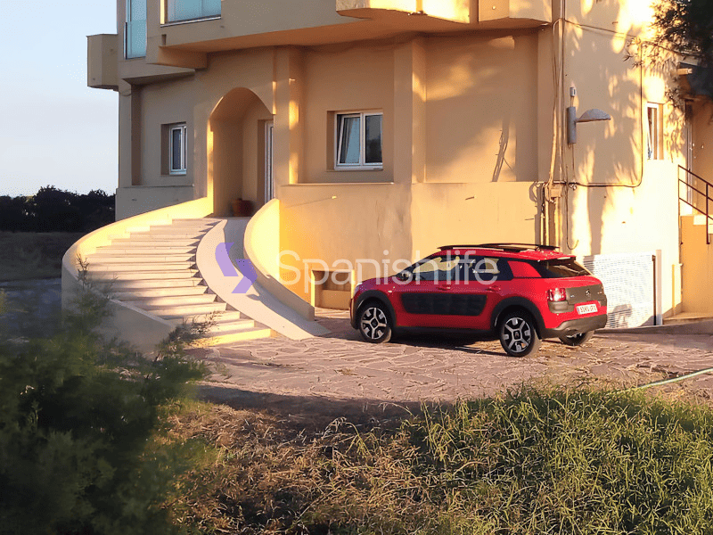 Apartment 5 bedrooms 300 м² in El Saler