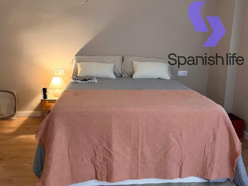 Piso 2 dormitorios 110 m² en Valencia
