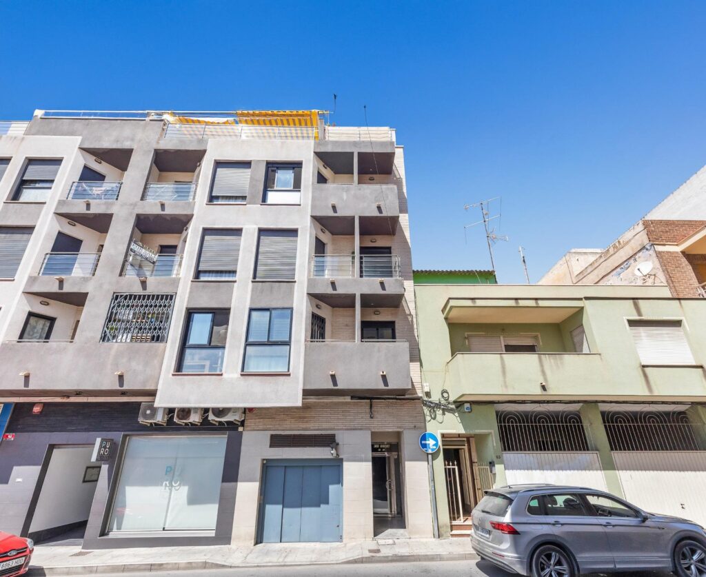 Fantastic opportunity in the heart of Torrevieja!
