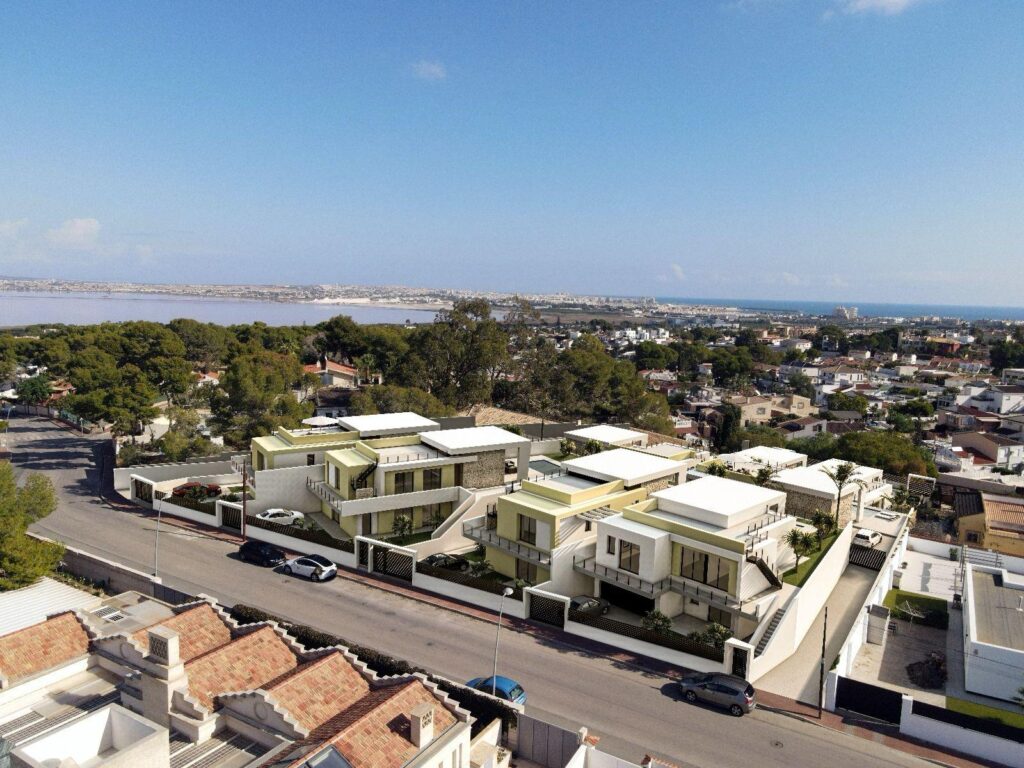 Luxury villas with sea view in LOS BALCONES!
