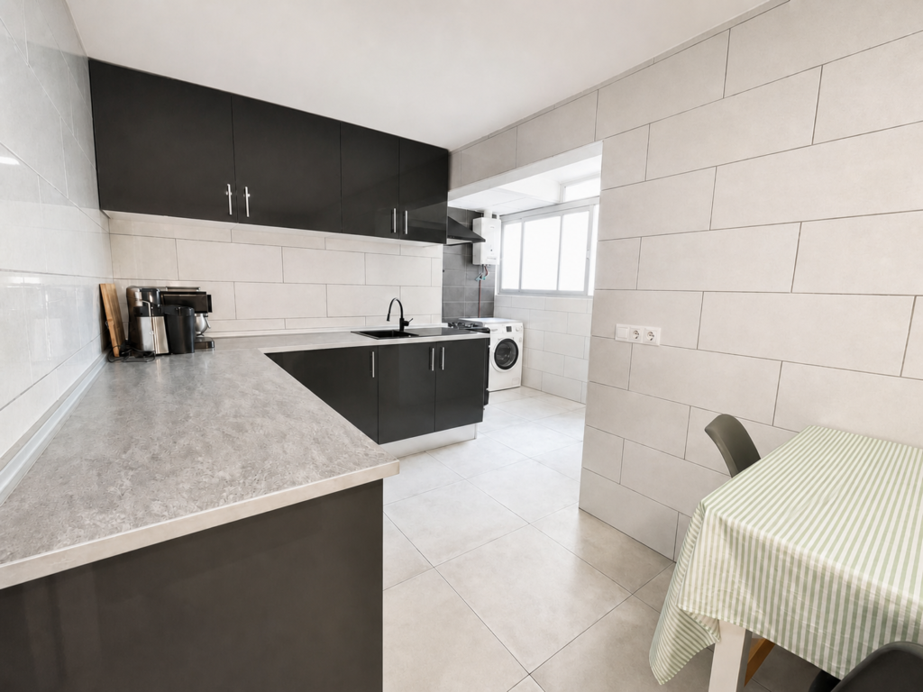 Piso espacioso 129 m² en Gandía cerca de Nuevos Juzgados Piso espacioso 129 m² en Gandía cerca de Nuevos Juzgados